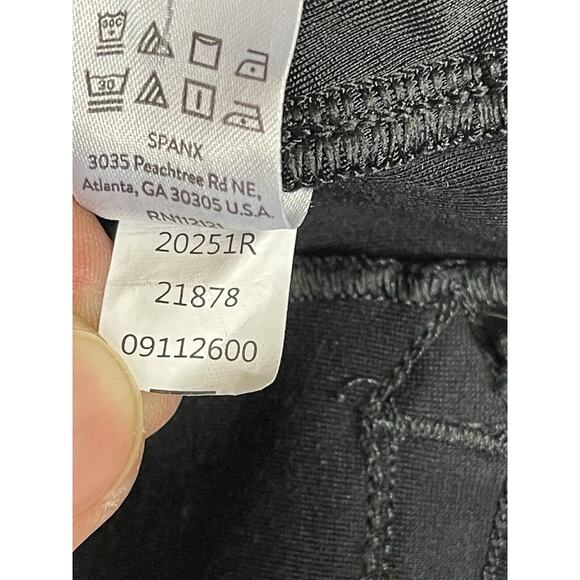 Spanx Pants‎ Womens Large Black Pull On Crop Stretch Straight Leg Slim Fit - Picture 10 of 14